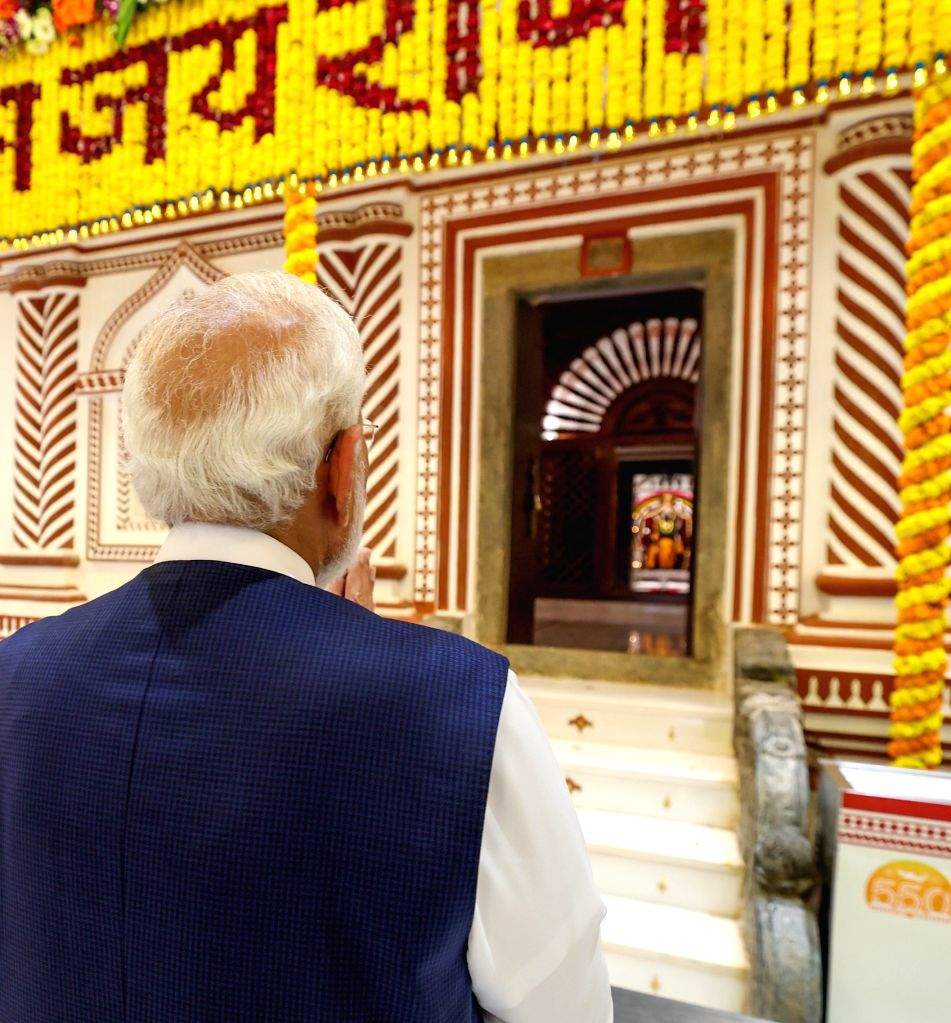 PM Modi Unveils 77-ft Statue of Lord Ram