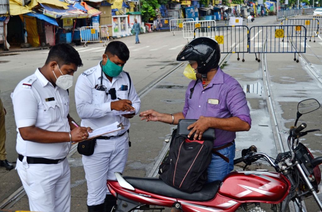 Security beefed up during bi-weekly COVID-19 lockdown in West Bengal