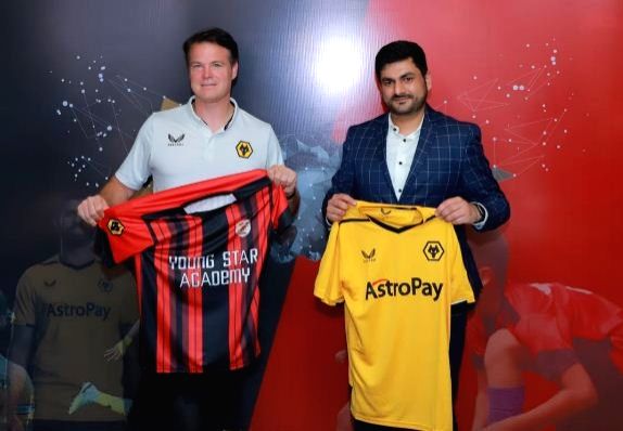 Wolves Partner Free Photo : Premier League club Wolves sign strategic partnership with ...