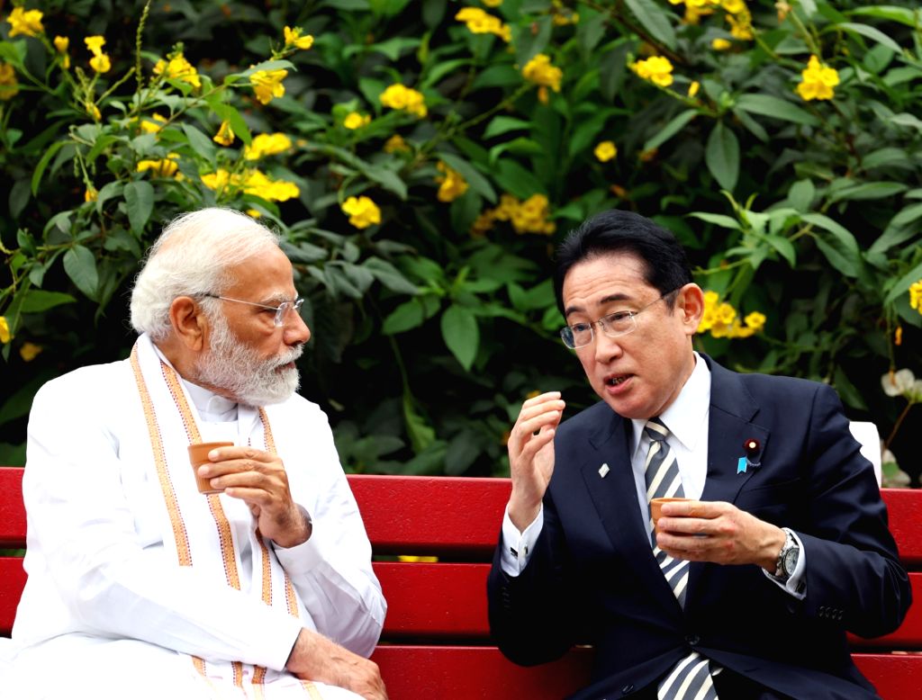Prime Minister Narendra Modi takes tea with Japanese PM Fumio Kishida