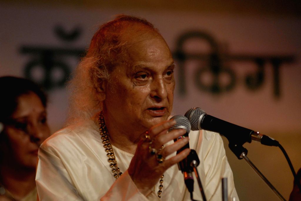 Pune: Pune: Pandit Jasraj performs during Sawai Gandharva Bhimsen ...