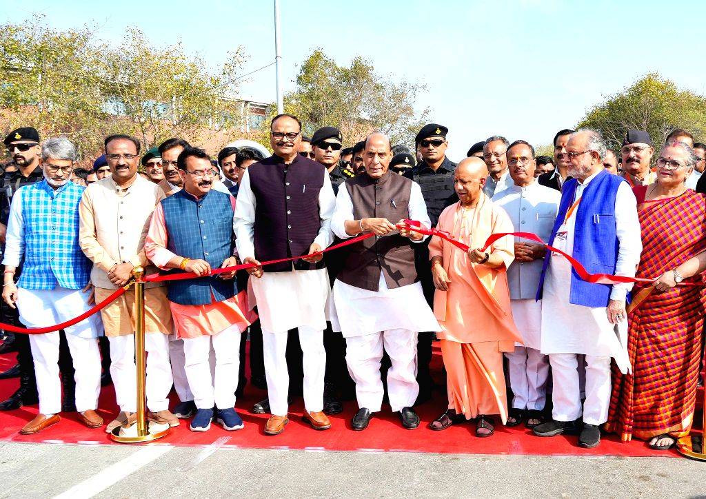 Rajnath Singh and CM Yogi Adityanath during Lucknow Green Corridor ...