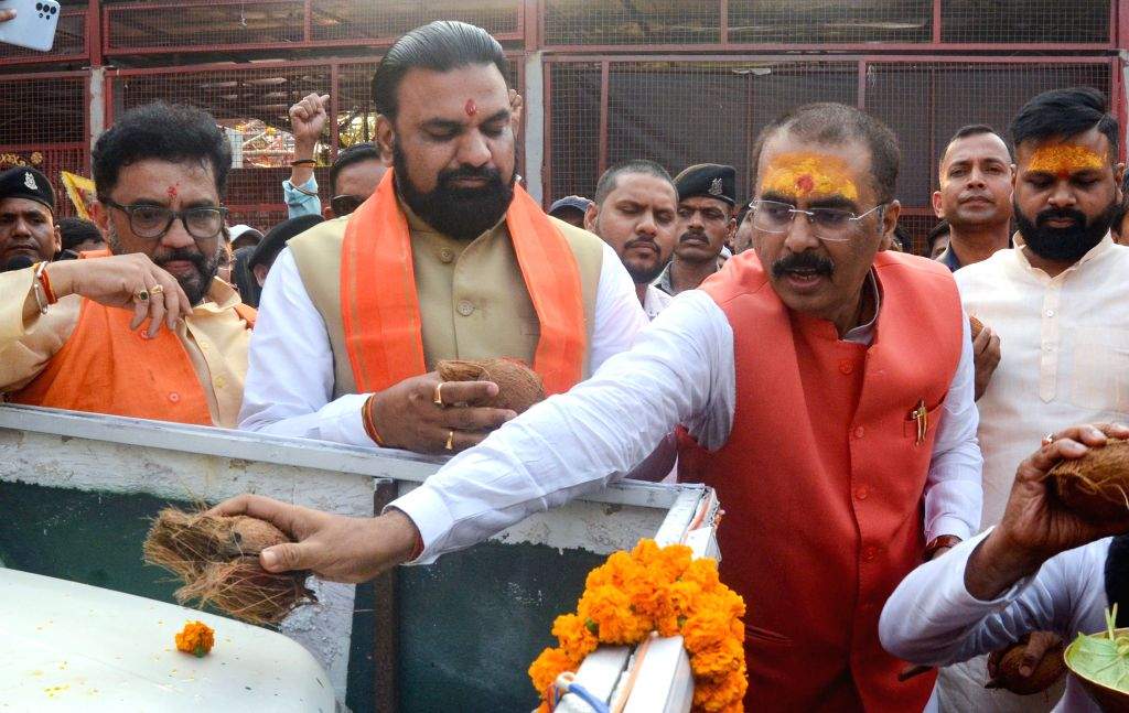 Ram Bhai Rath Rath Unveiled Ahead of Ram Navami