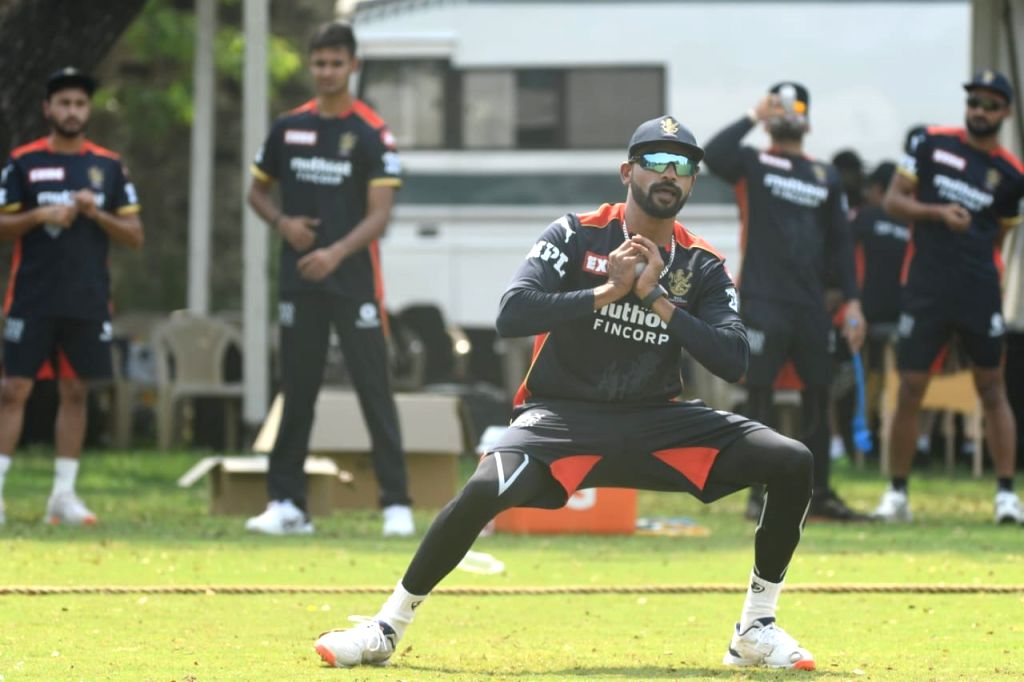 Free Photo: RCB begin training session in Chennai.