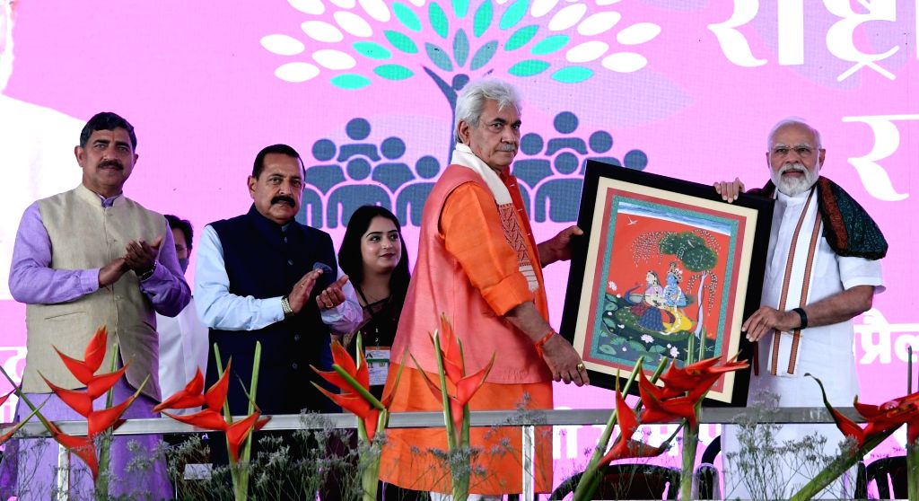 Modiat Samba : PM Modi being felicitated by J&K Lt. Governor Manoj Sinha