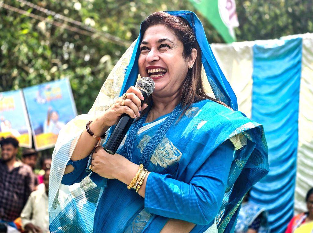 Satabdi Roy Campaigns for Nilabati Saha
