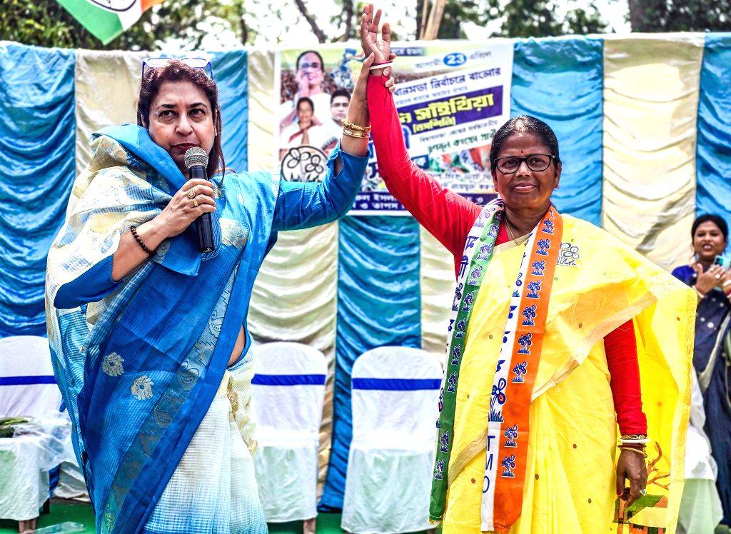Satabdi Roy Campaigns for Nilabati Saha