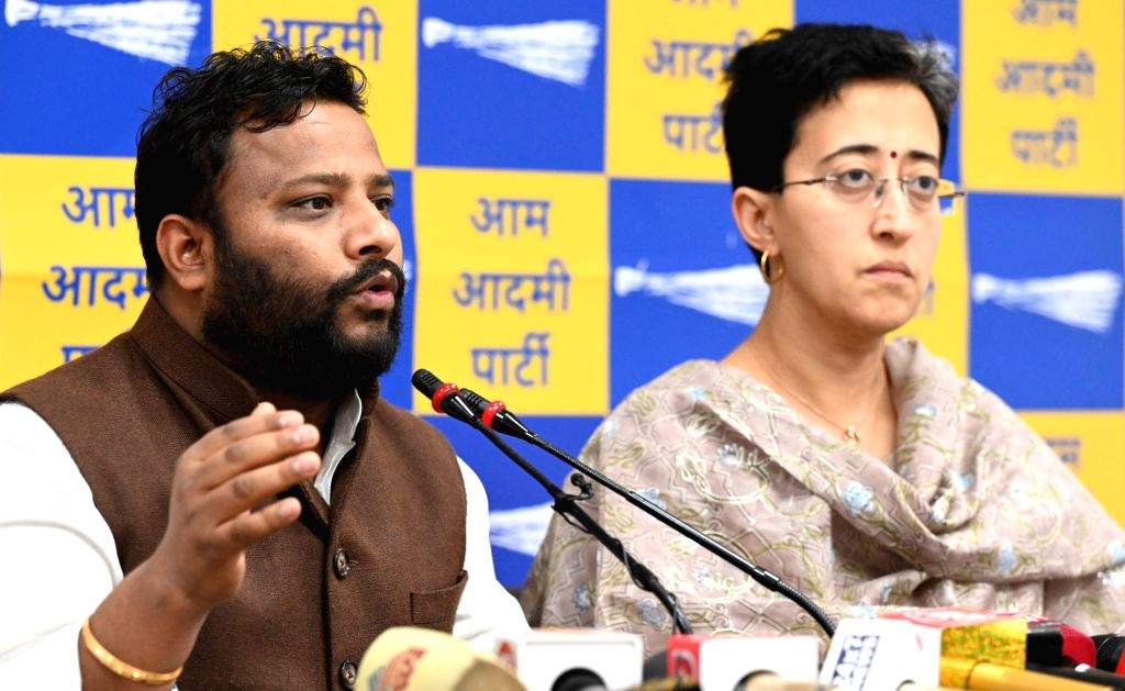 Senior AAP leader and Minister Atishi and AAP Lok Sabha candidate ...