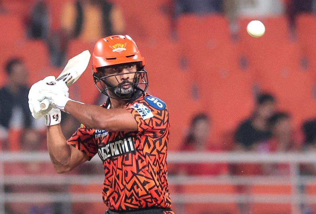 Sunrisers Hyderabad's captain Pat Cummins and Punjab Kings's captain