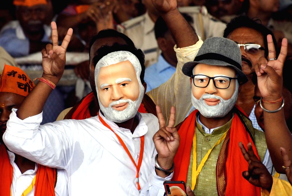 Modi supporters at BJP rally in Bihar