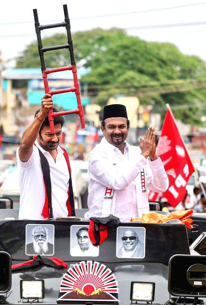 Deputy CM Udhayanidhi Stalin campaigns for AM Shahjahan in Kumbakonam
