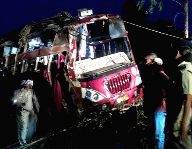 Six killed in MP road accident