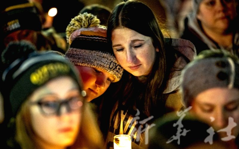 Oxford : US high school shooting victim's family files $100mn suit