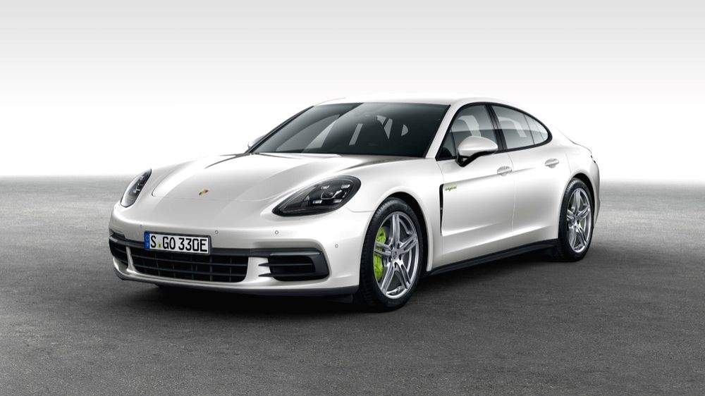 Porsche Panamera 4 E-Hybrid in Seoul