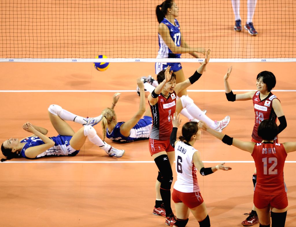 Russia v/s Japan during FIVB Women's Volleyball World Grand Prix