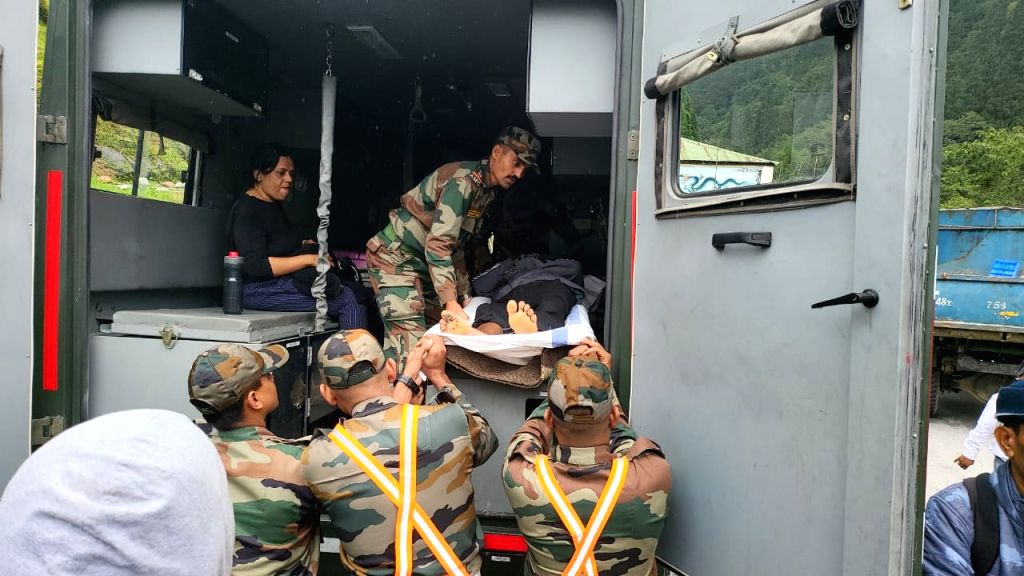 Free Photo :Tourists stranded in Sikkim due to heavy rainfall, 2000 ...