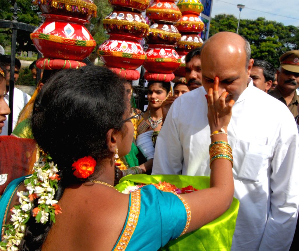 M M Pallam Raju during inauguration of National Integration Meet-2013 ...