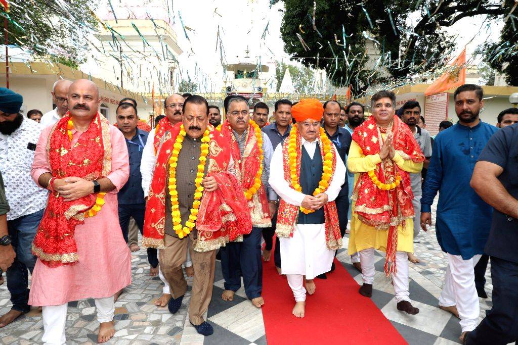 Union Minister and BJP National President JP Nadda offers prayers at ...