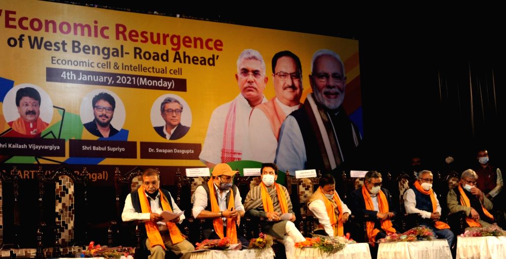 Anurag Thakur, Babul Supriyo, Mukul Roy at interactive session on ...