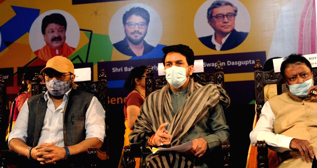 Anurag Thakur, Babul Supriyo, Mukul Roy at interactive session on ...