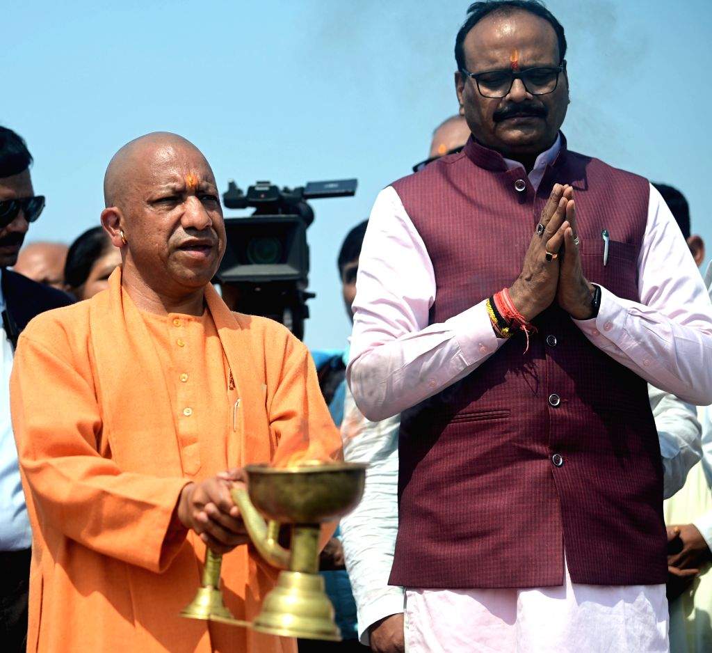 UP CM Yogi Adityanath offers prayer as Maha Kumbh Mela 2025 concludes