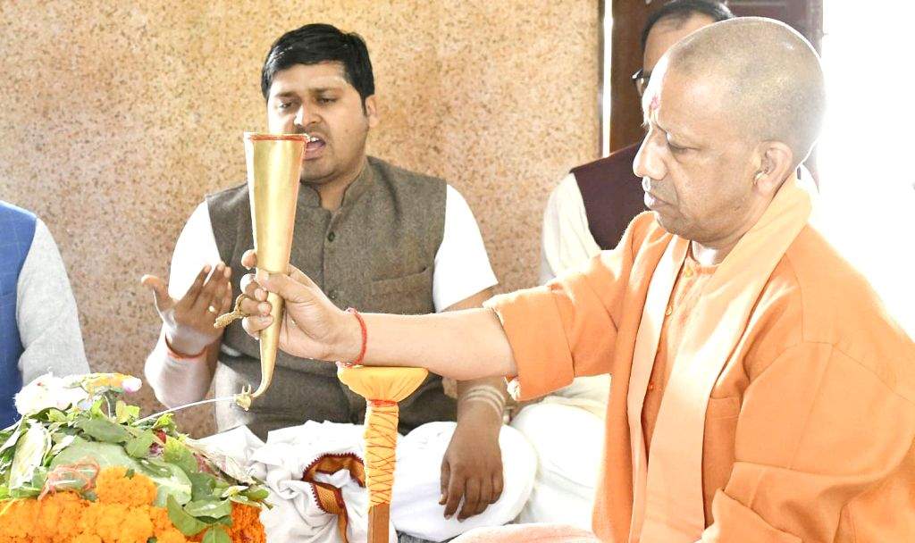 Uttar Pradesh Chief Minister Yogi Adityanath performs 'rudrabhishek' on ...