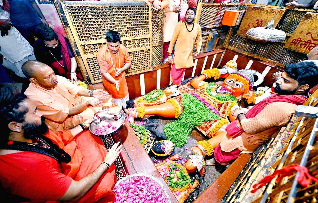 Uttar Pradesh Chief Minister Yogi Adityanath offers prayers at the Bade ...
