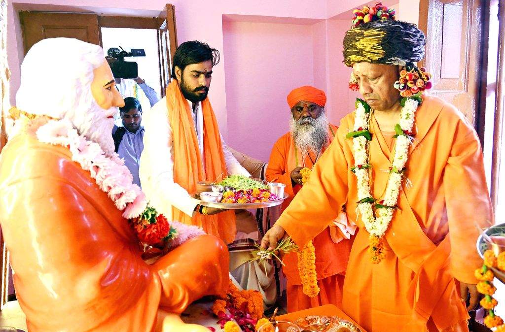 Uttar Pradesh Chief Minister Yogi Adityanath offers prayers at the ...
