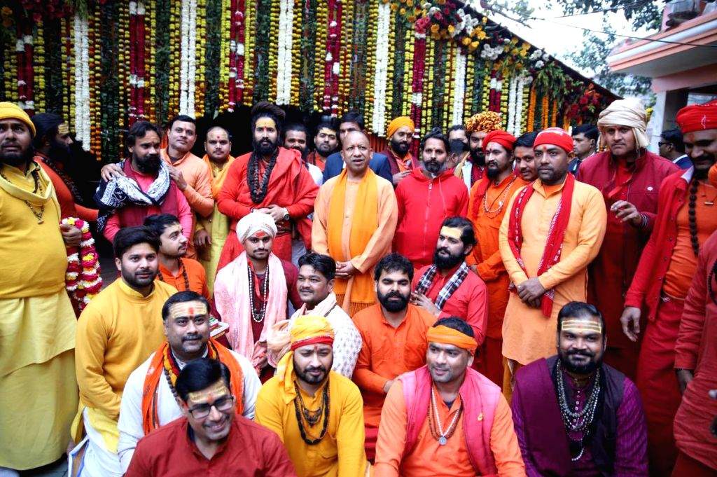 Uttar Pradesh Chief Minister Yogi Adityanath offers prayer at Shri Bade ...