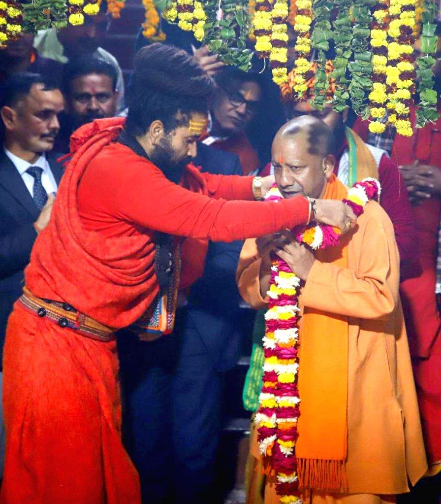 Uttar Pradesh Chief Minister Yogi Adityanath offers prayer at Shri Bade ...