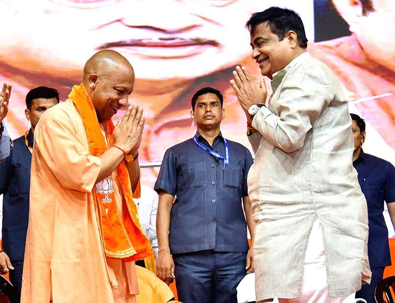 Uttar Pradesh Chief Minister Yogi Adityanath with Union Minister and ...