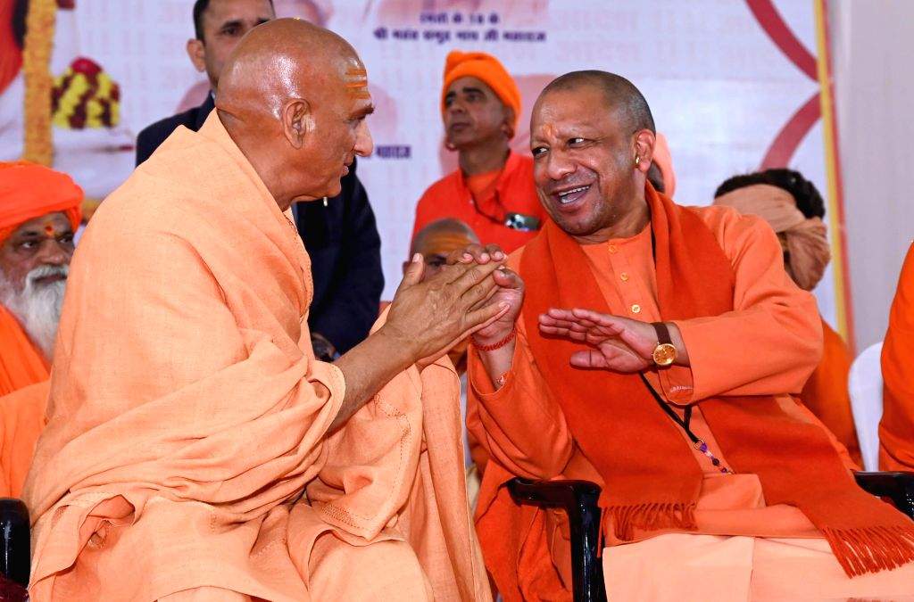 Uttar Pradesh Chief Minister Yogi Adityanath with Acharya ...