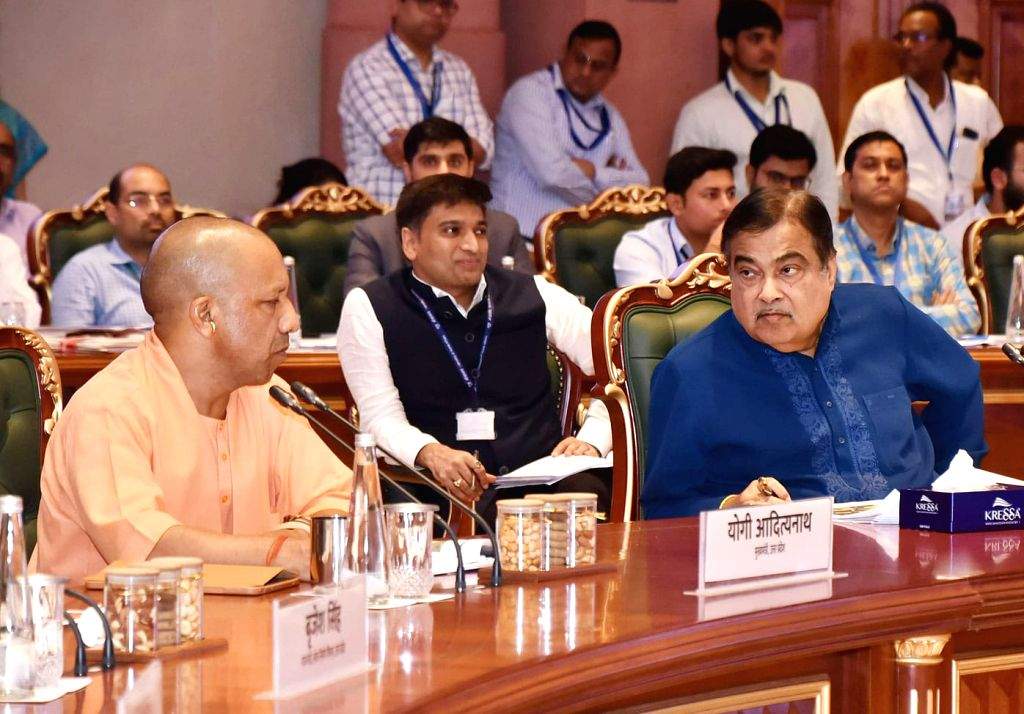 Uttar Pradesh CM Yogi Adityanath and Union Minister Nitin Gadkari ...