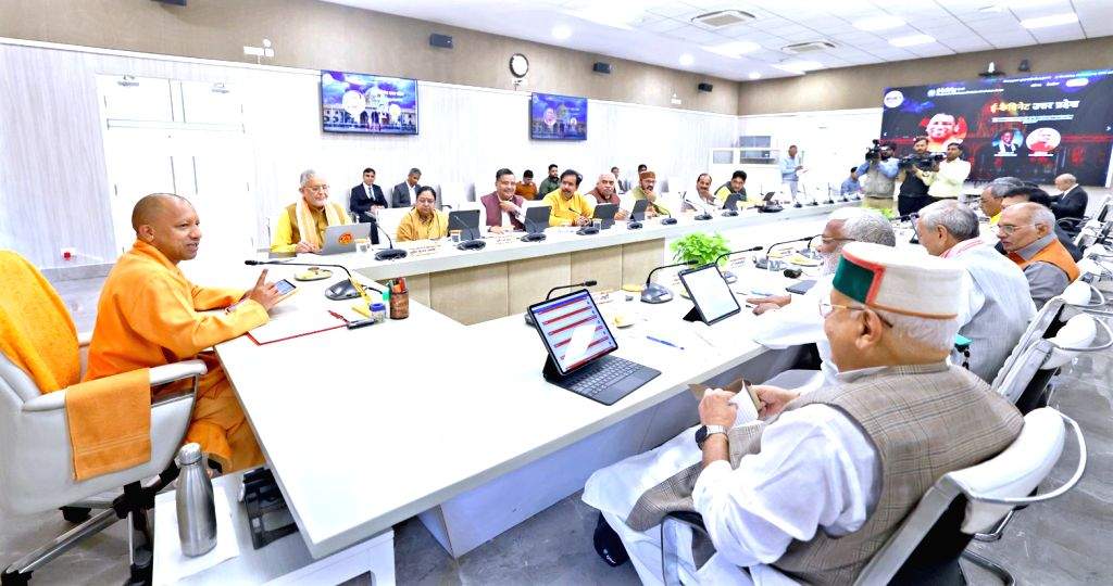 Uttar Pradesh CM Yogi Adityanath chairs cabinet meeting ahead of ...