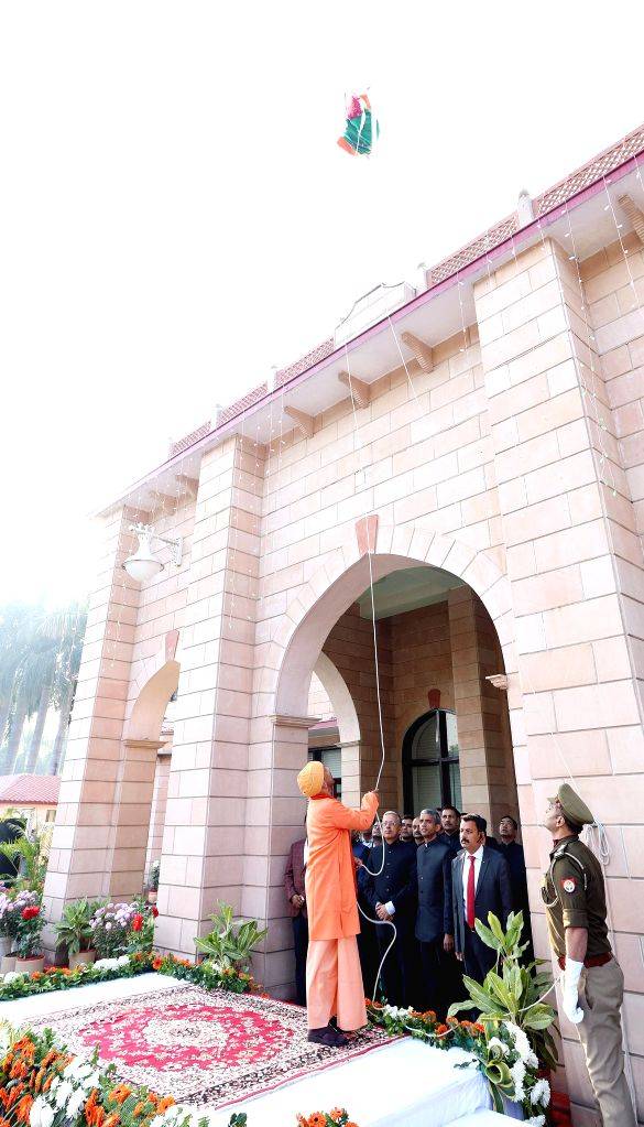 Uttar Pradesh CM Yogi Adityanath hoists the National Flag on the ...