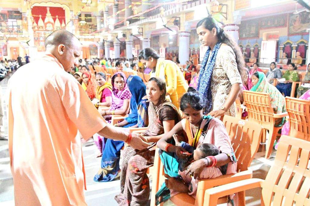 Uttar Pradesh CM Yogi Adityanath listens to the grievances of the ...