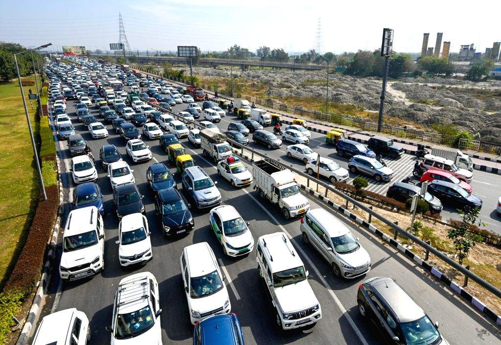 Vehicles stuck in a traffic jam at Delhi–Meerut Expressway due to a ...