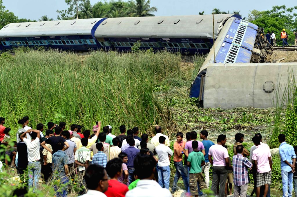 10 coaches of the Dimapur-Kamakhya BG Express derailed