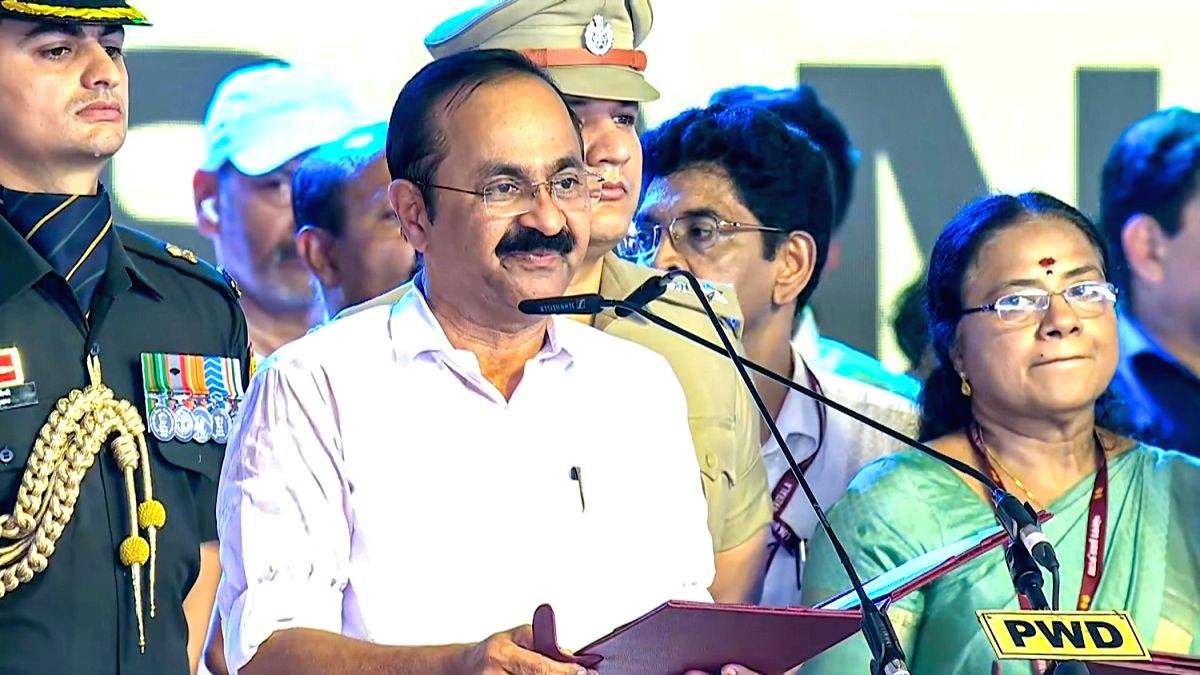 Congress leader V.D. Satheesan takes oath as the Chief Minister of Kerala during the swearing-in ceremony at Central Stadium in Thiruvananthapuram