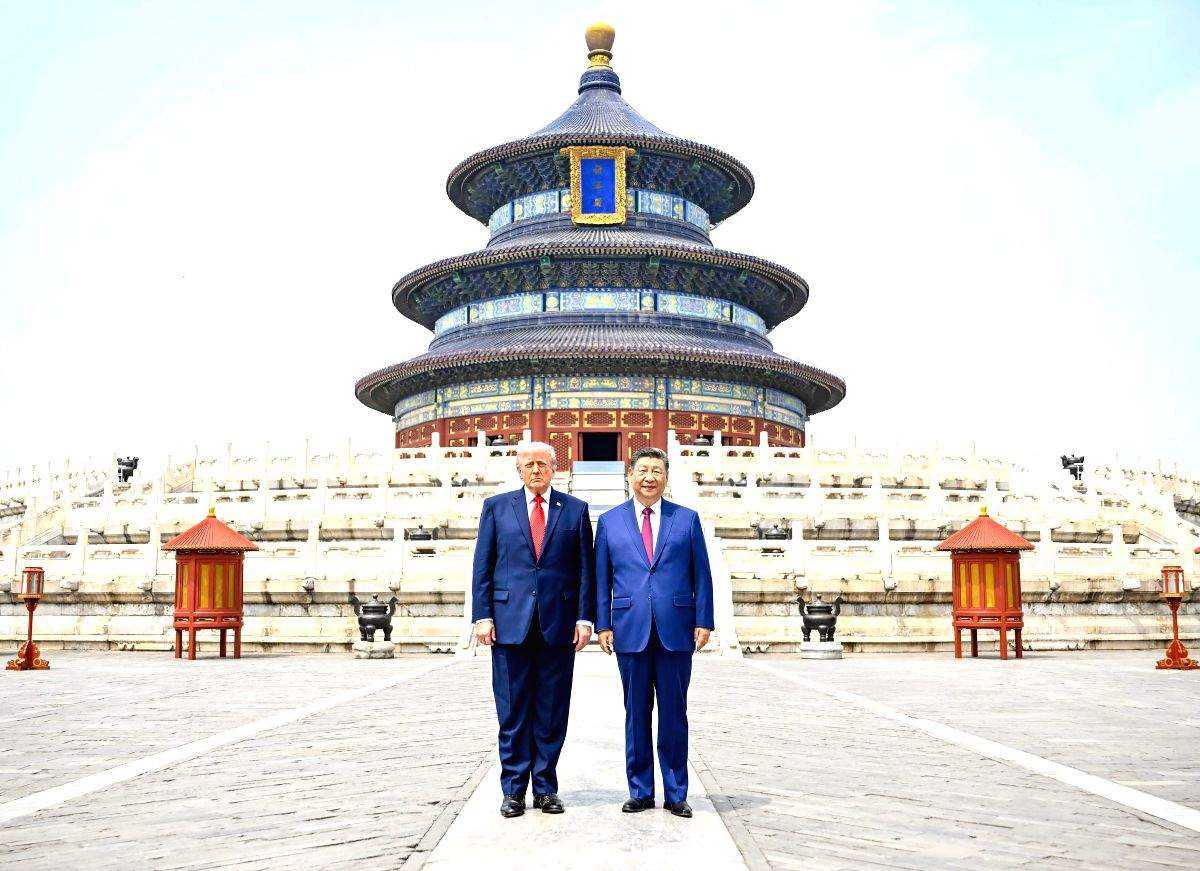 Chinese President Xi Jinping and U.S. President Donald Trump visit Temple of Heaven