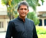 Adil Hussain recollects cooking 6 course meal for Sridevi, crew on 'English Vinglish' sets
