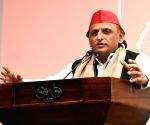 Varanasi Mayor hits back at Akhilesh Yadav’s tweet on waterlogging
