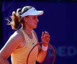 Rybakina eliminates Osaka to reach Toronto semis