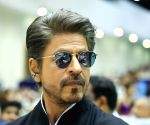 Shah Rukh Khan says 'Qaatil nahi... Aashiq hoon' as he unveils new 'King' poster