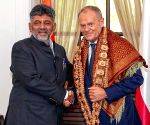 CM Shivakumar meets Polish PM Donald Tusk; invites Poland as partner for Global Investors Meet 2027
