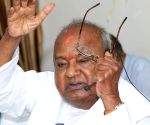 H.D. Deve Gowda addresses press conference on Bidadi Township project