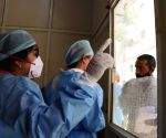 TN health officials urge people to use masks in hospitals amid respiratory infections