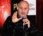 Anupam Kher gets special gift from Robert De Niro during visit to his home