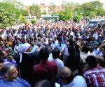 PMC employees' indefinite strike hits Patna's sanitation system