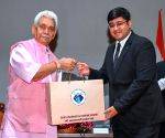 Manoj Sinha felicitates Amarnath Yatra teams